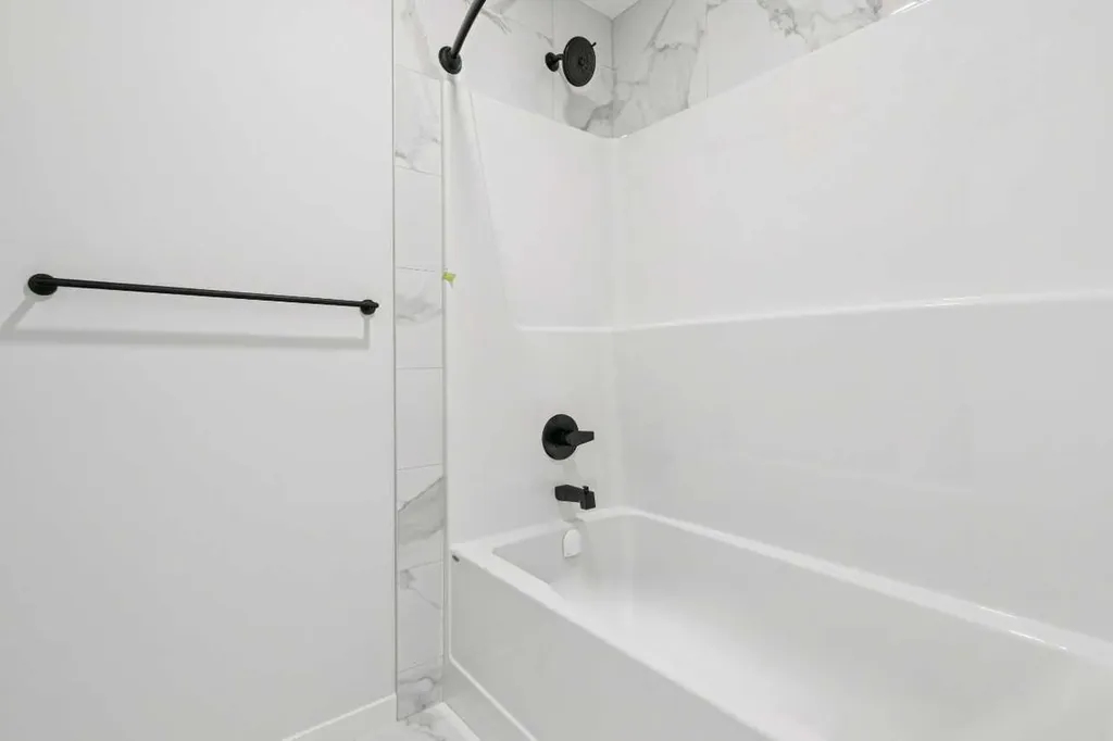 572 Belmont Heath SW Calgary AB T0L0X0