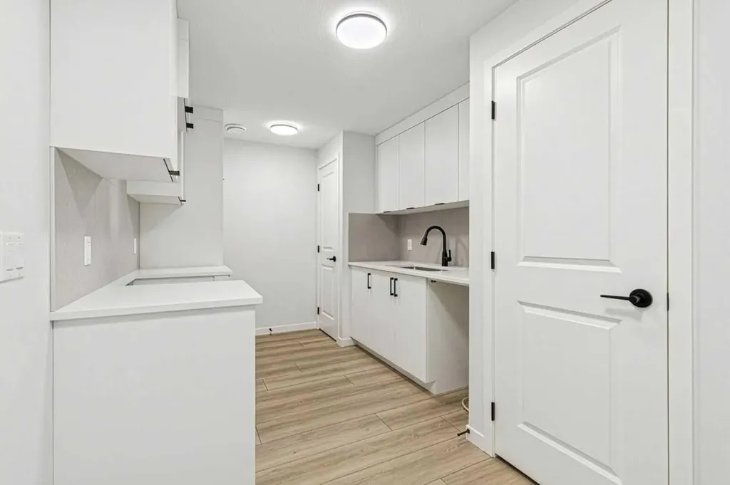 572 Belmont Heath SW Calgary AB T0L0X0