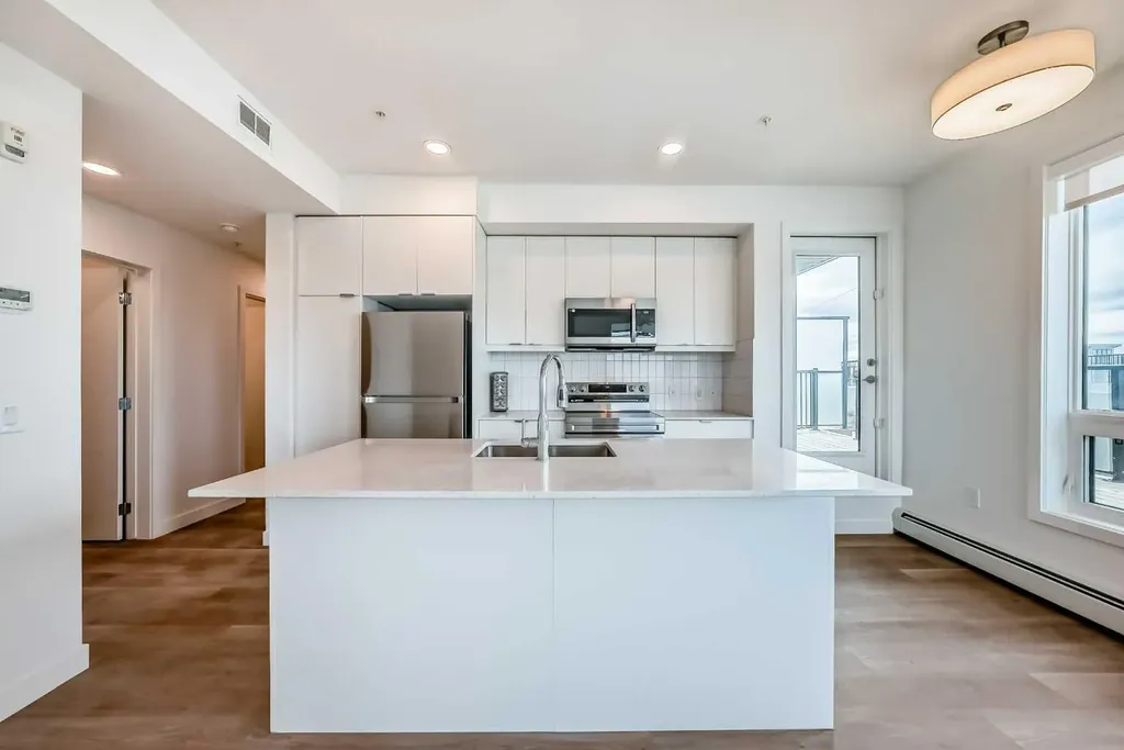 8500 19 Avenue SE Calgary AB T2A 7W8