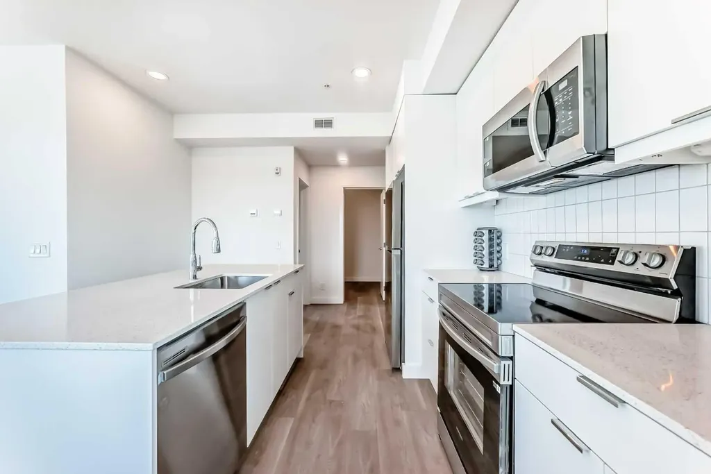 8500 19 Avenue SE Calgary AB T2A 7W8