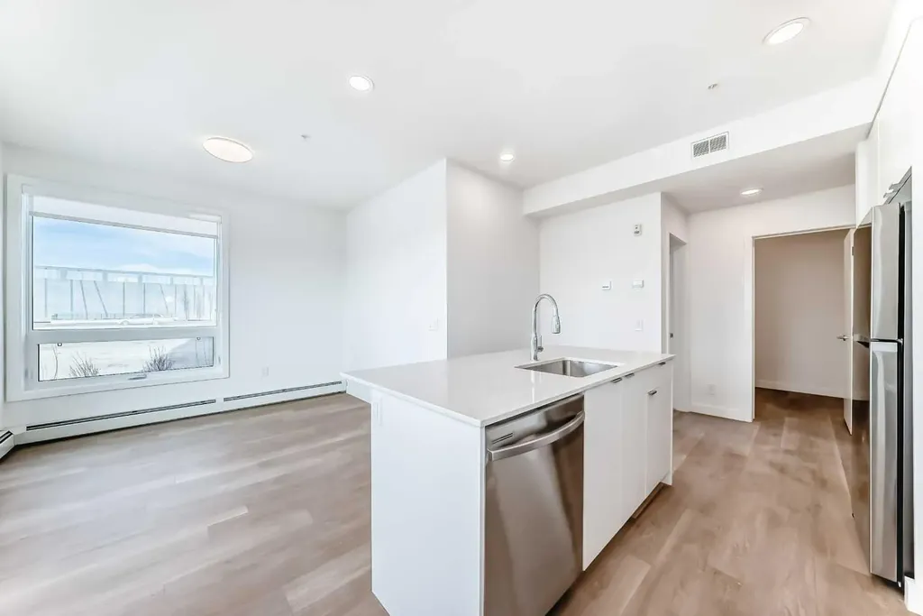8500 19 Avenue SE Calgary AB T2A 7W8