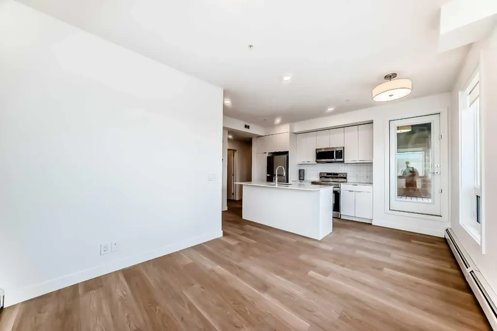 8500 19 Avenue SE Calgary AB T2A 7W8