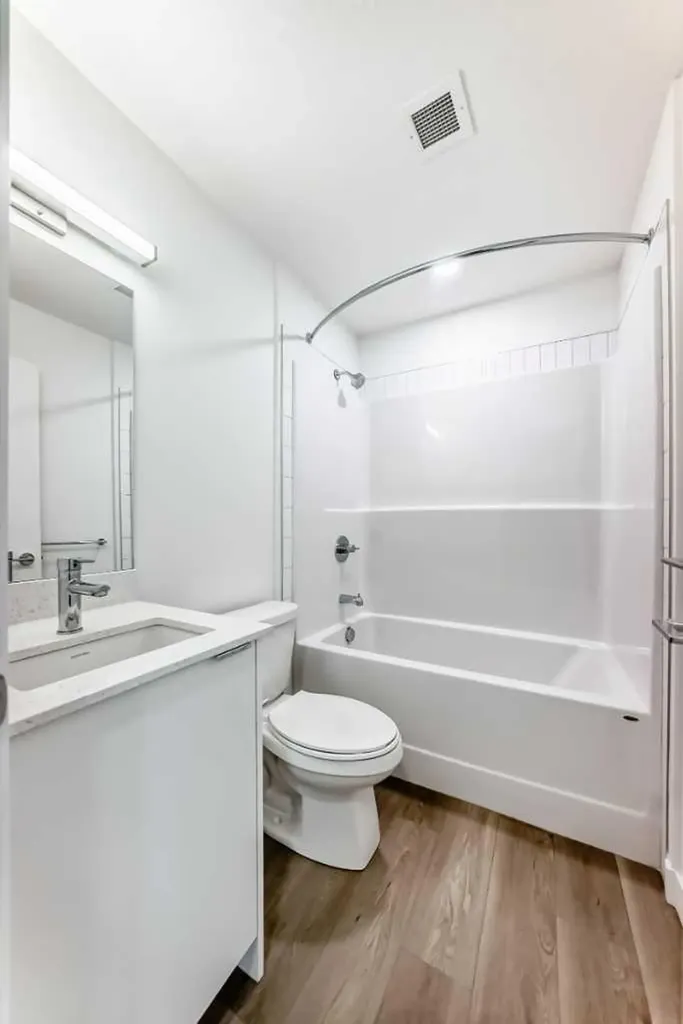 8500 19 Avenue SE Calgary AB T2A 7W8
