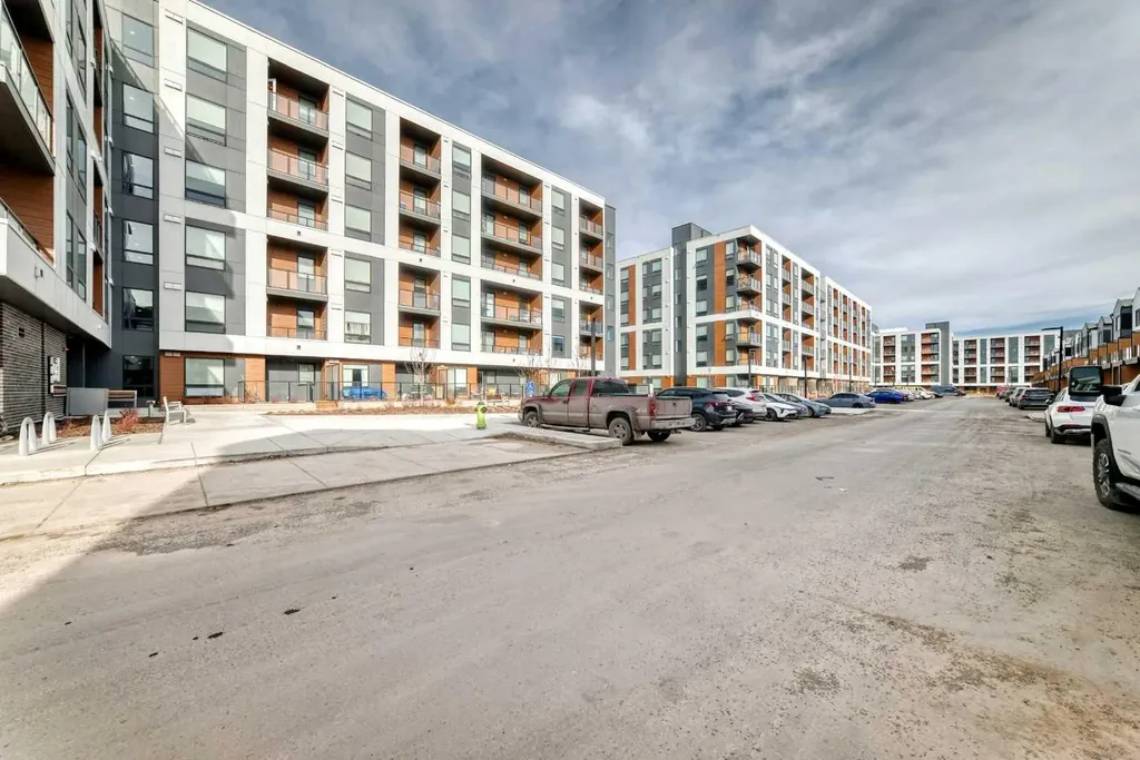 8500 19 Avenue SE Calgary AB T2A 7W8