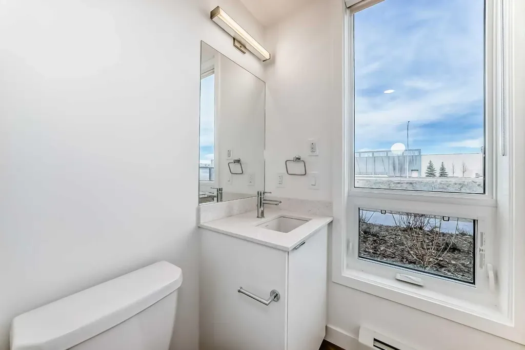 8500 19 Avenue SE Calgary AB T2A 7W8