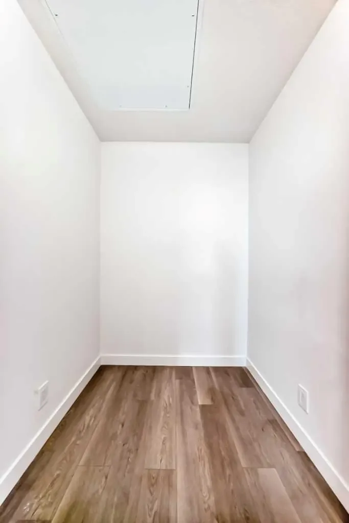 8500 19 Avenue SE Calgary AB T2A 7W8
