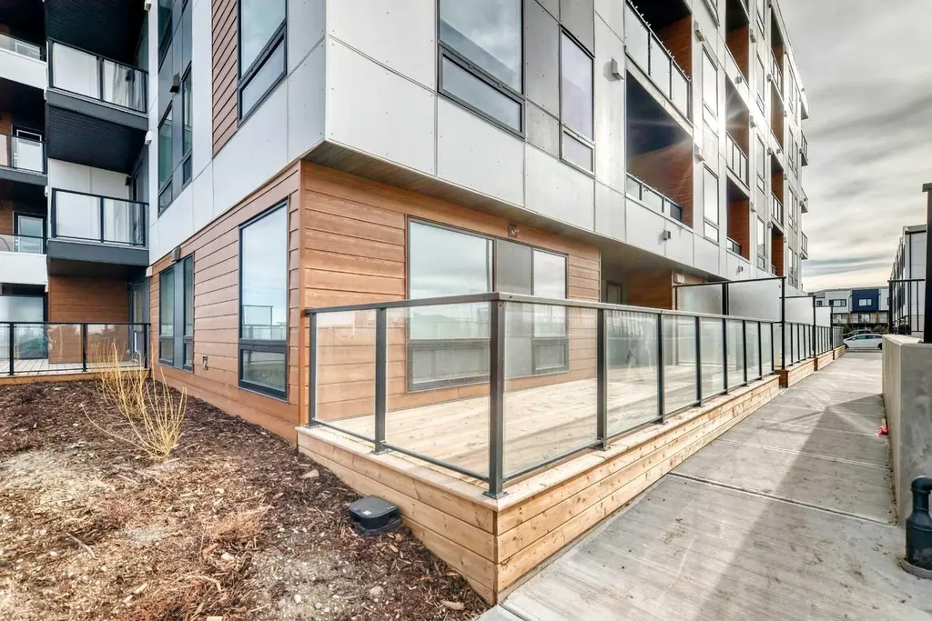8500 19 Avenue SE Calgary AB T2A 7W8