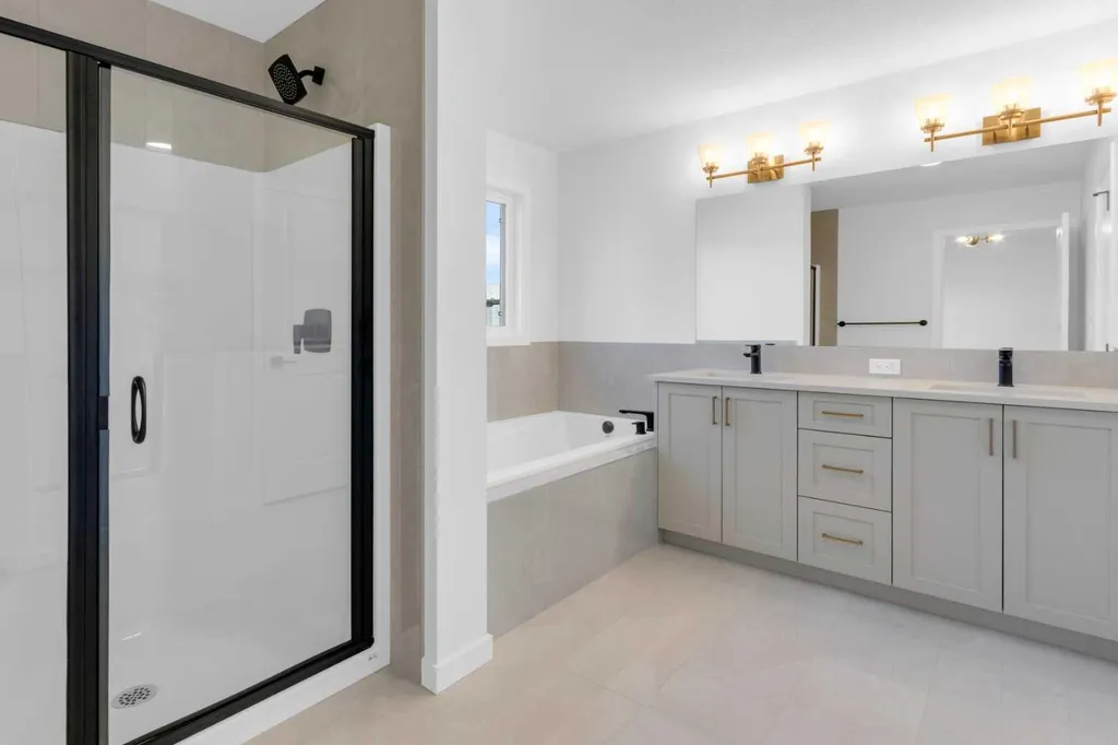 200 Starling Place NW Calgary AB T3P 2W2