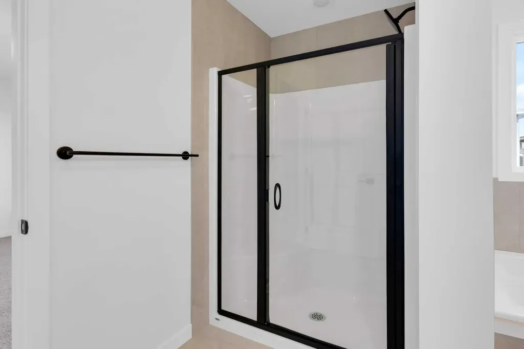 200 Starling Place NW Calgary AB T3P 2W2