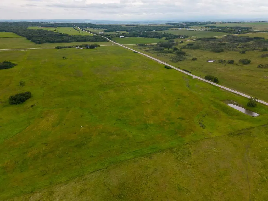 74.7AC Glendale Road Rural Rocky View County AB T4C1A2