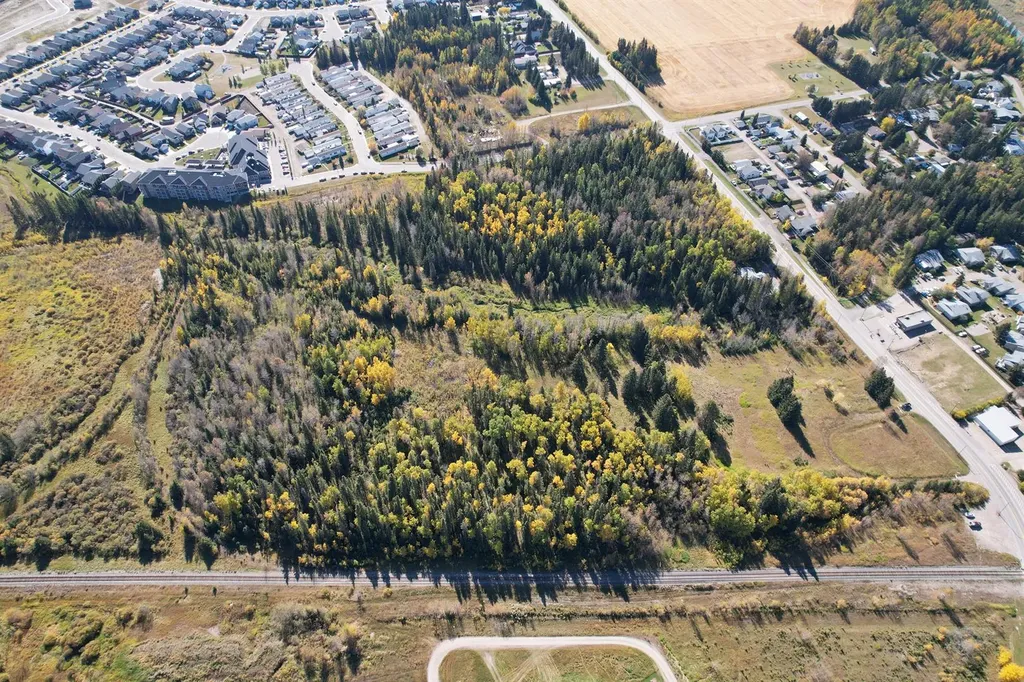 4911 62 Street Rocky Mountain House AB T4T 1G1