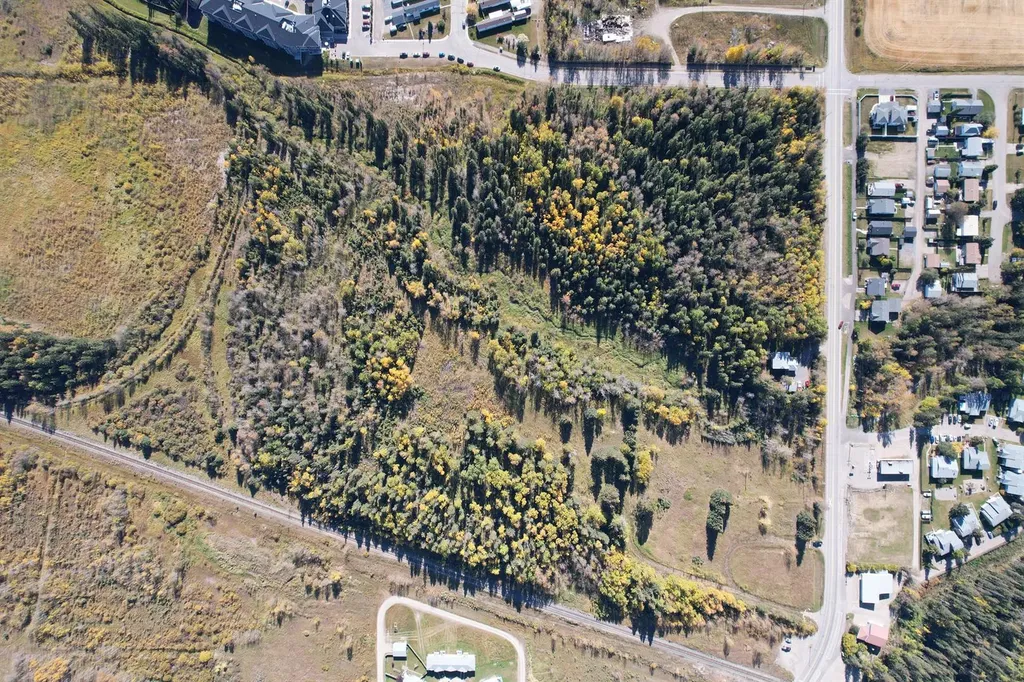 4911 62 Street Rocky Mountain House AB T4T 1G1