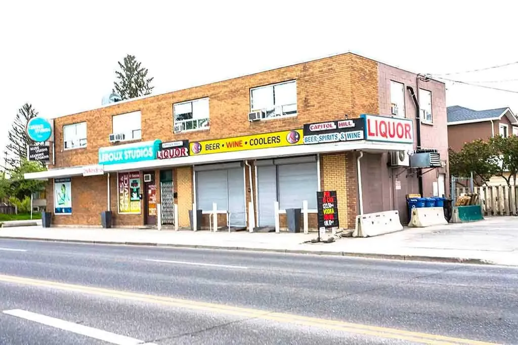 2116 14 Street NW Calgary AB T2M 3N5