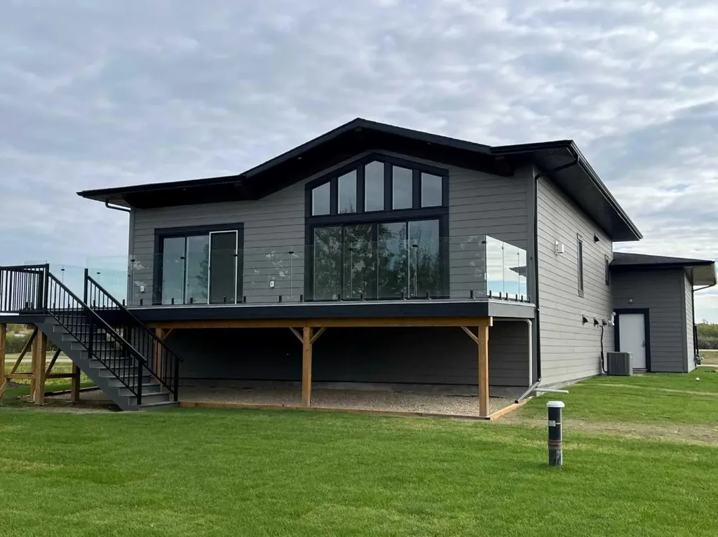 10 Twin Rose Court Jarvis Bay AB T4S 1R8