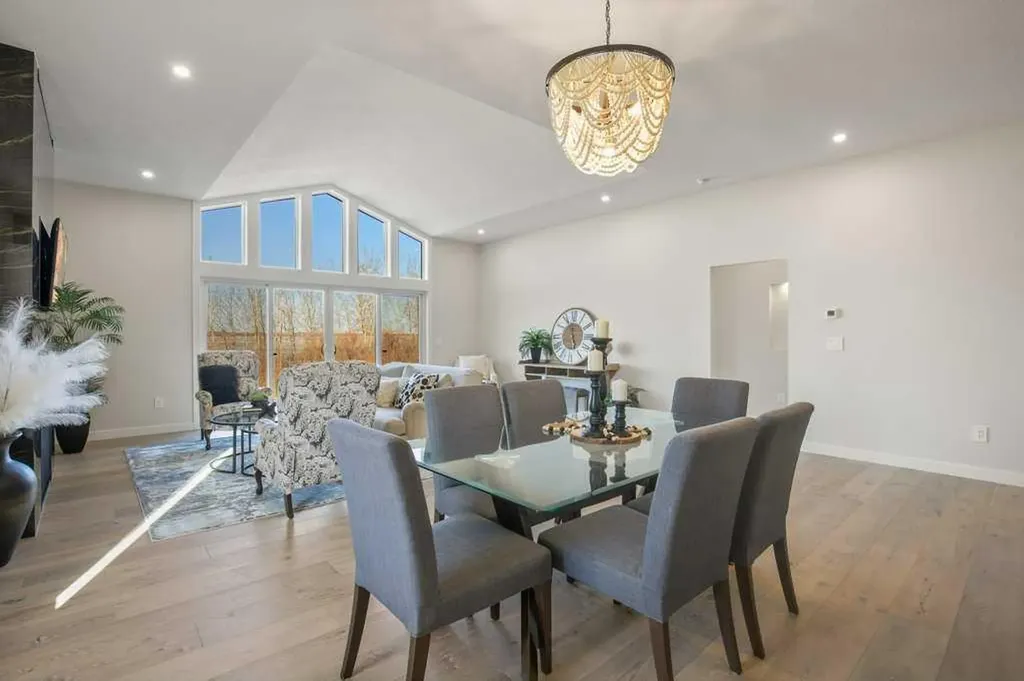 10 Twin Rose Court Jarvis Bay AB T4S 1R8
