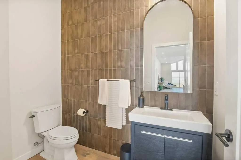 10 Twin Rose Court Jarvis Bay AB T4S 1R8