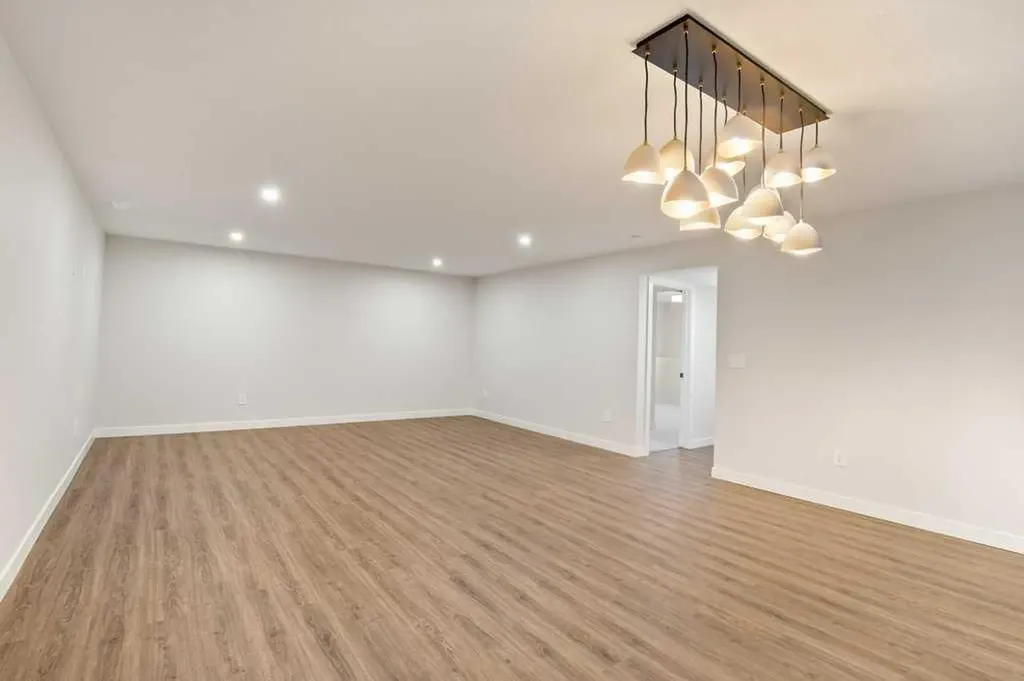10 Twin Rose Court Jarvis Bay AB T4S 1R8