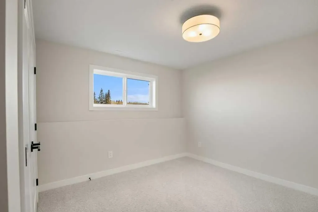 10 Twin Rose Court Jarvis Bay AB T4S 1R8