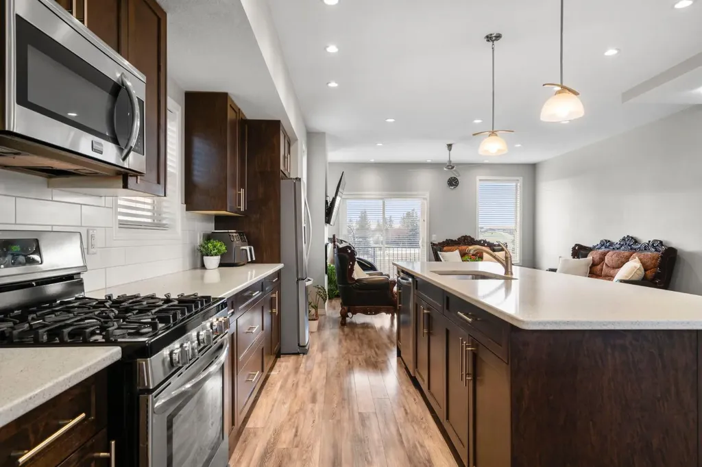 280 Williamstown Close NW Airdrie AB T4B 4B6