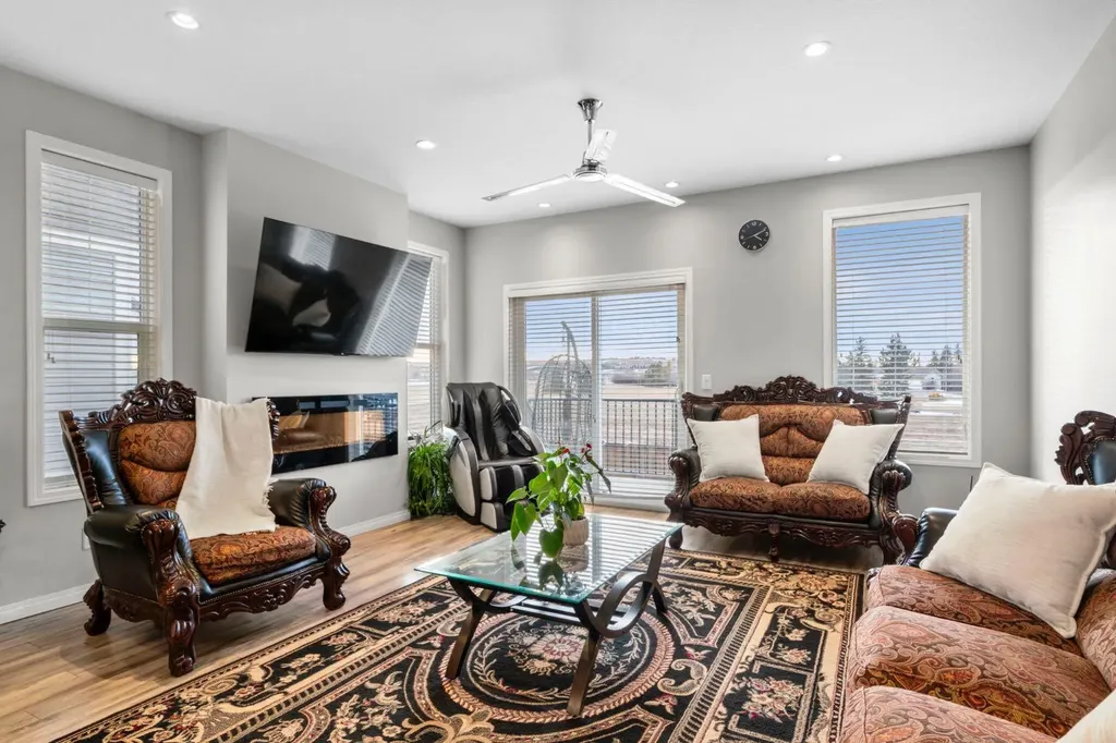 280 Williamstown Close NW Airdrie AB T4B 4B6