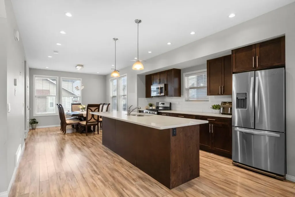 280 Williamstown Close NW Airdrie AB T4B 4B6