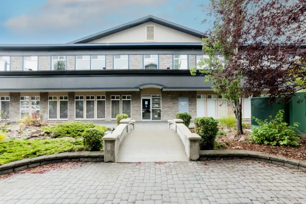 10126 120 Avenue Grande Prairie AB T8V 8H9