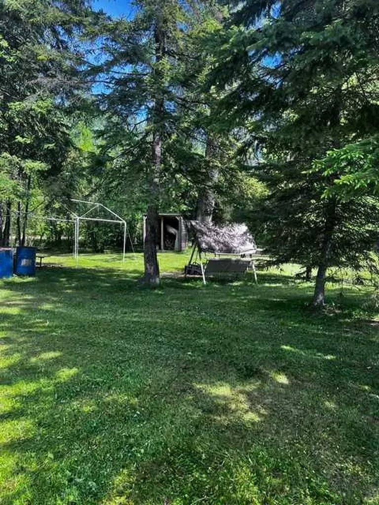 10405 Township Road 740 Rural Big Lakes County AB T0G 1K0