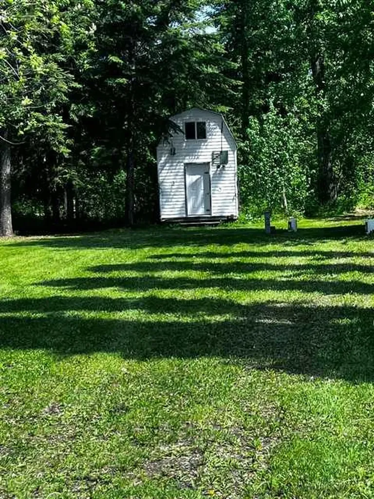 10405 Township Road 740 Rural Big Lakes County AB T0G 1K0