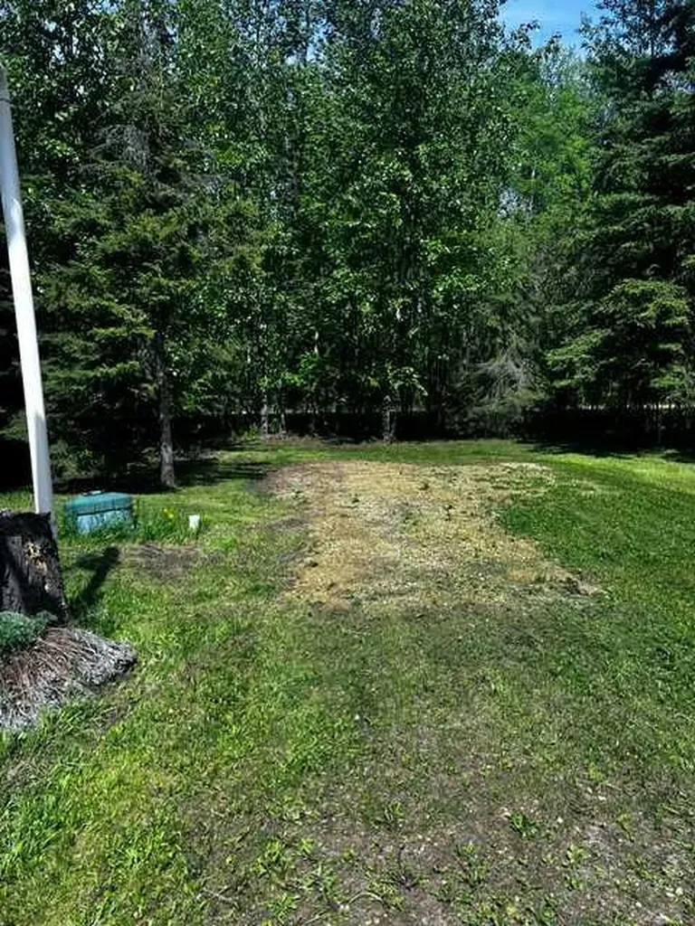 10405 Township Road 740 Rural Big Lakes County AB T0G 1K0