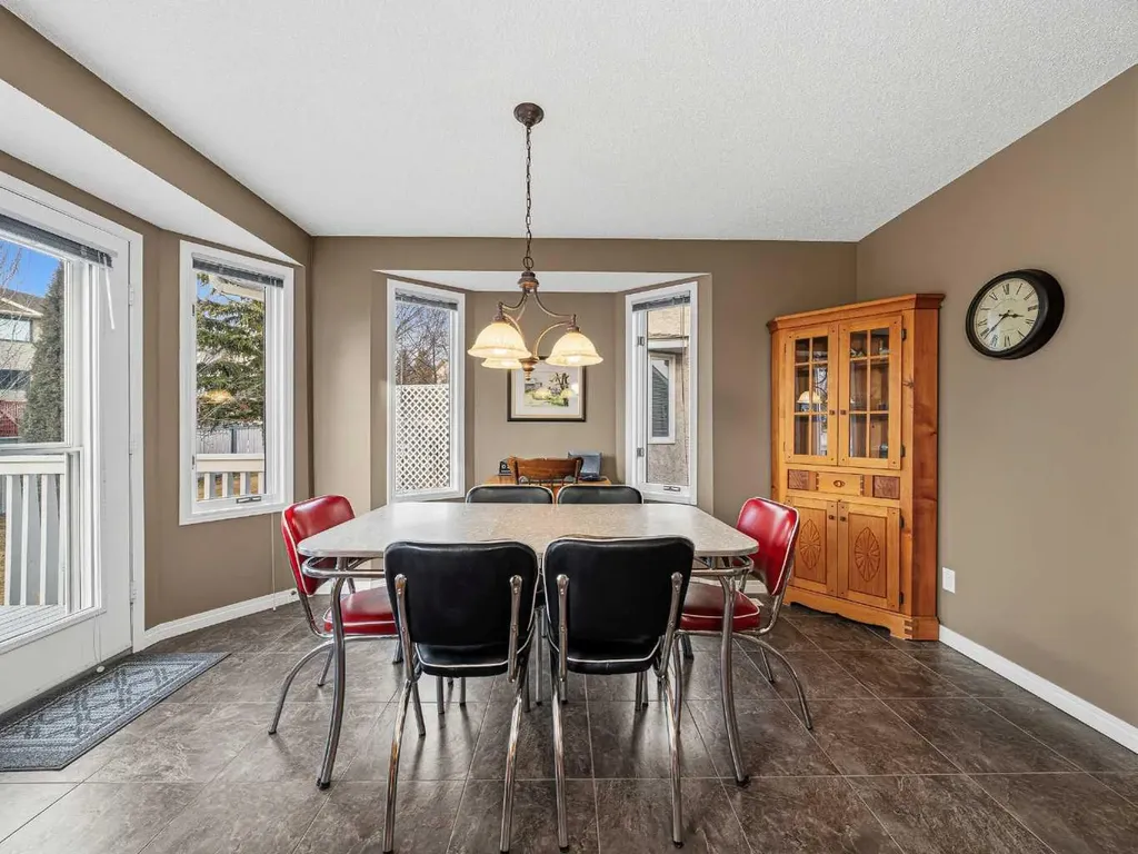 301 Arbour Cliff Close NW Calgary AB T3G3W8