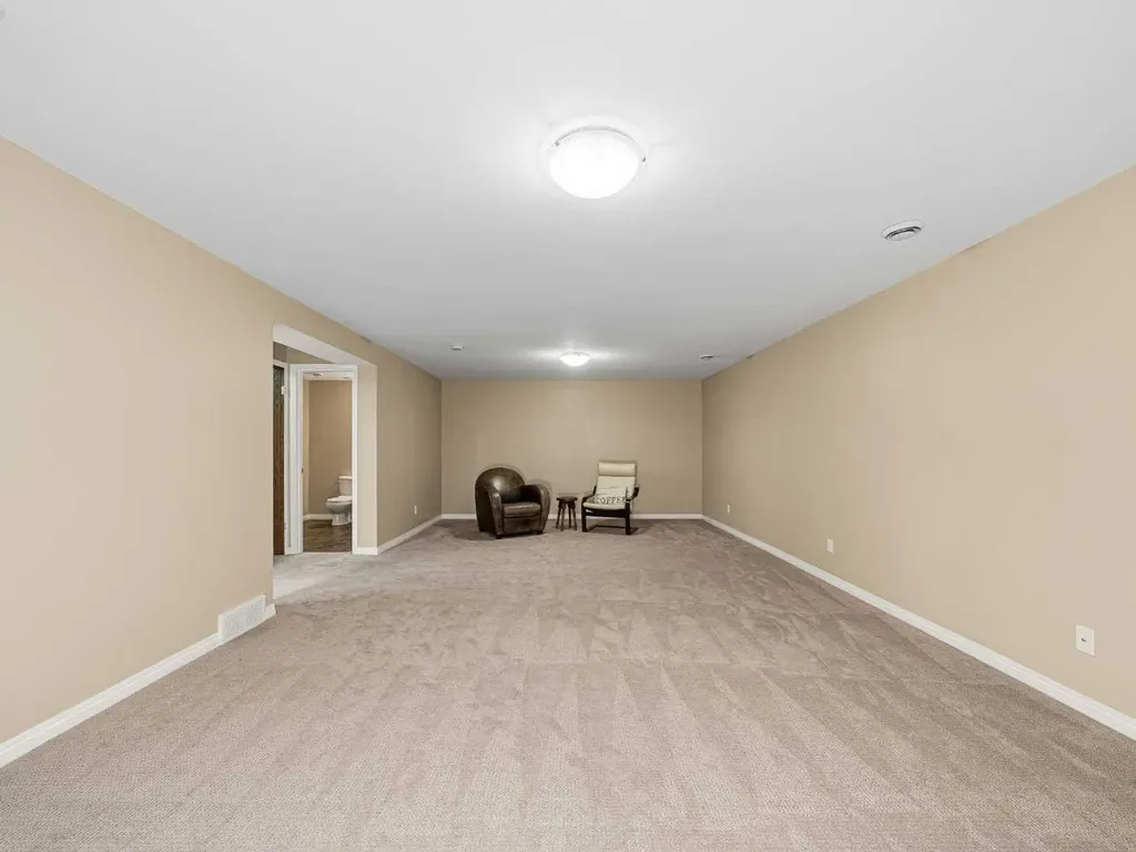 301 Arbour Cliff Close NW Calgary AB T3G3W8