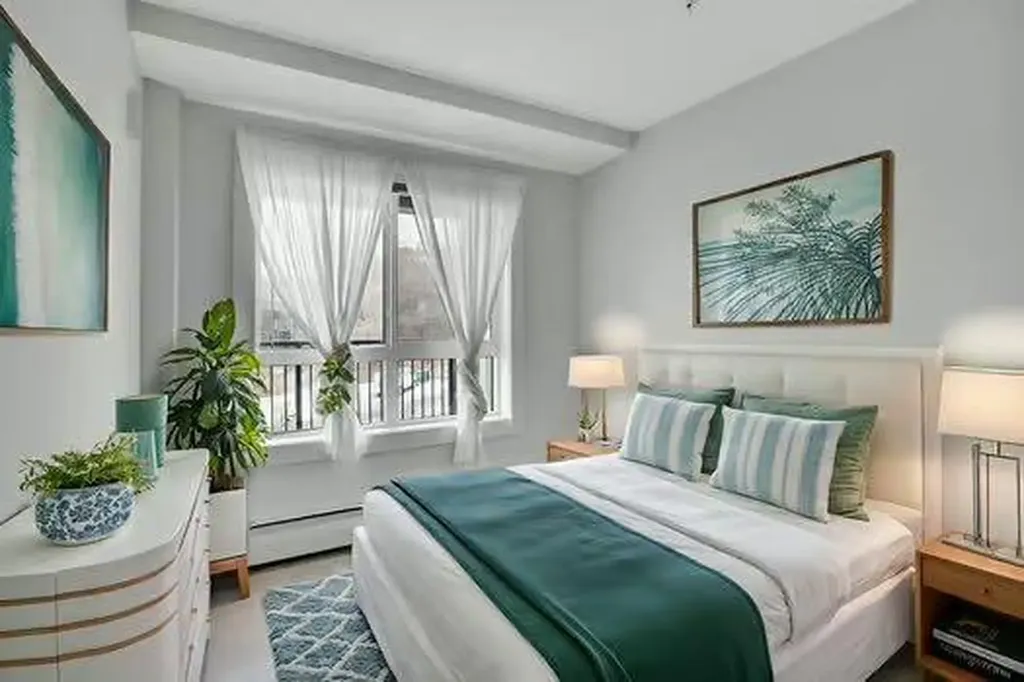 510 Edmonton Trail NE Calgary AB T2E 3H1