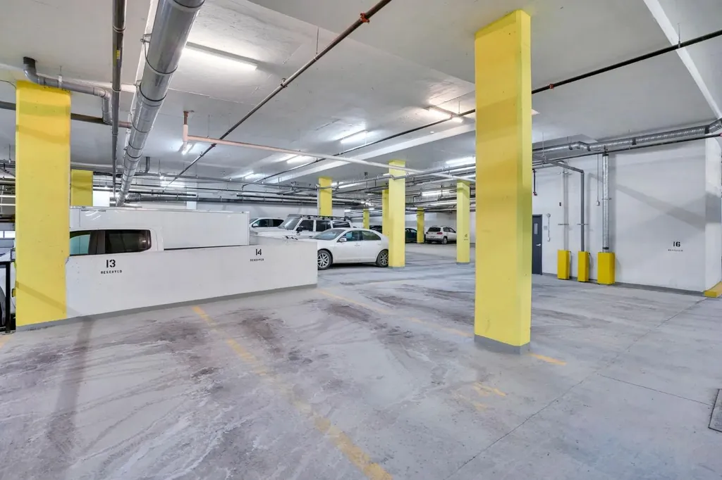 510 Edmonton Trail NE Calgary AB T2E 3H1
