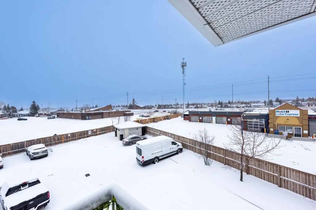 5555 Falsbridge Drive NE Calgary AB T3J3E8
