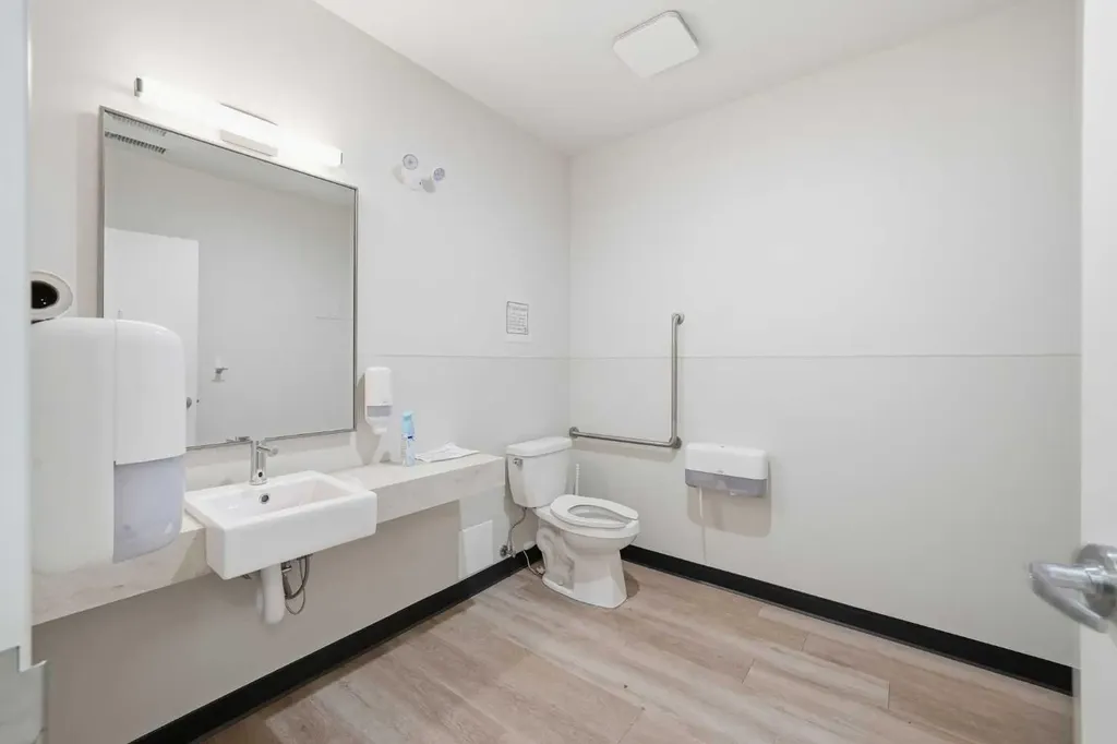 10748 74 Street SE Calgary AB T2C 5N6