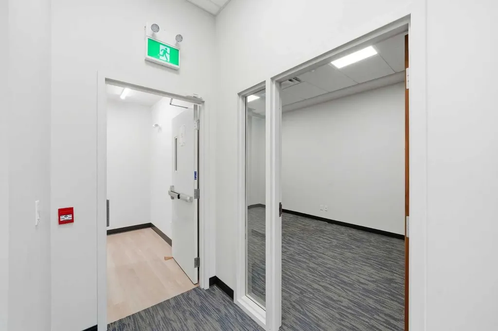 10748 74 Street SE Calgary AB T2C 5N6