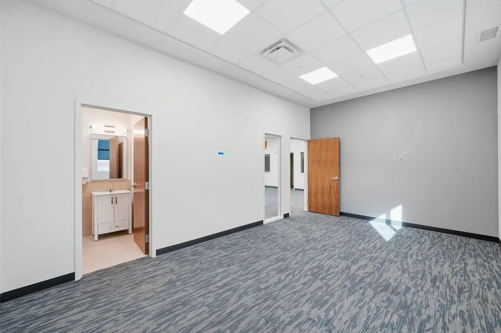 10748 74 Street SE Calgary AB T2C 5N6