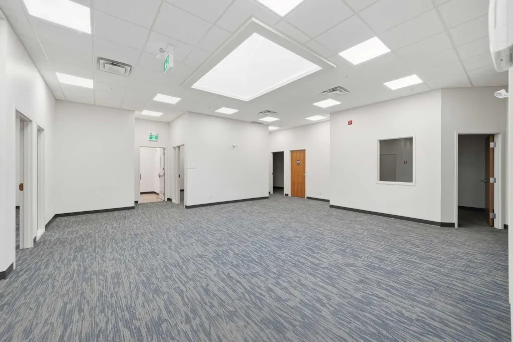 10748 74 Street SE Calgary AB T2C 5N6