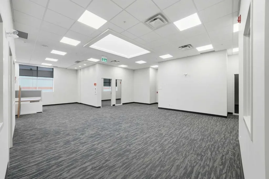 10748 74 Street SE Calgary AB T2C 5N6