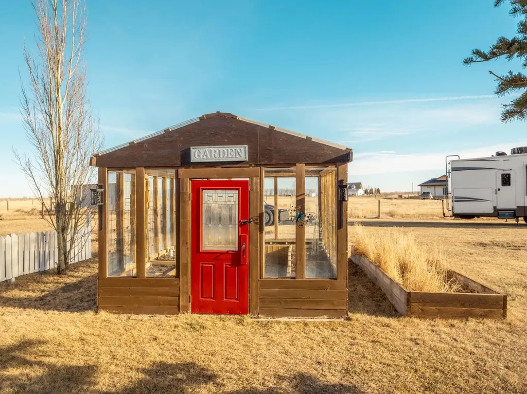 63 Deer Path Meadows Fort Macleod AB T0L 0Z0