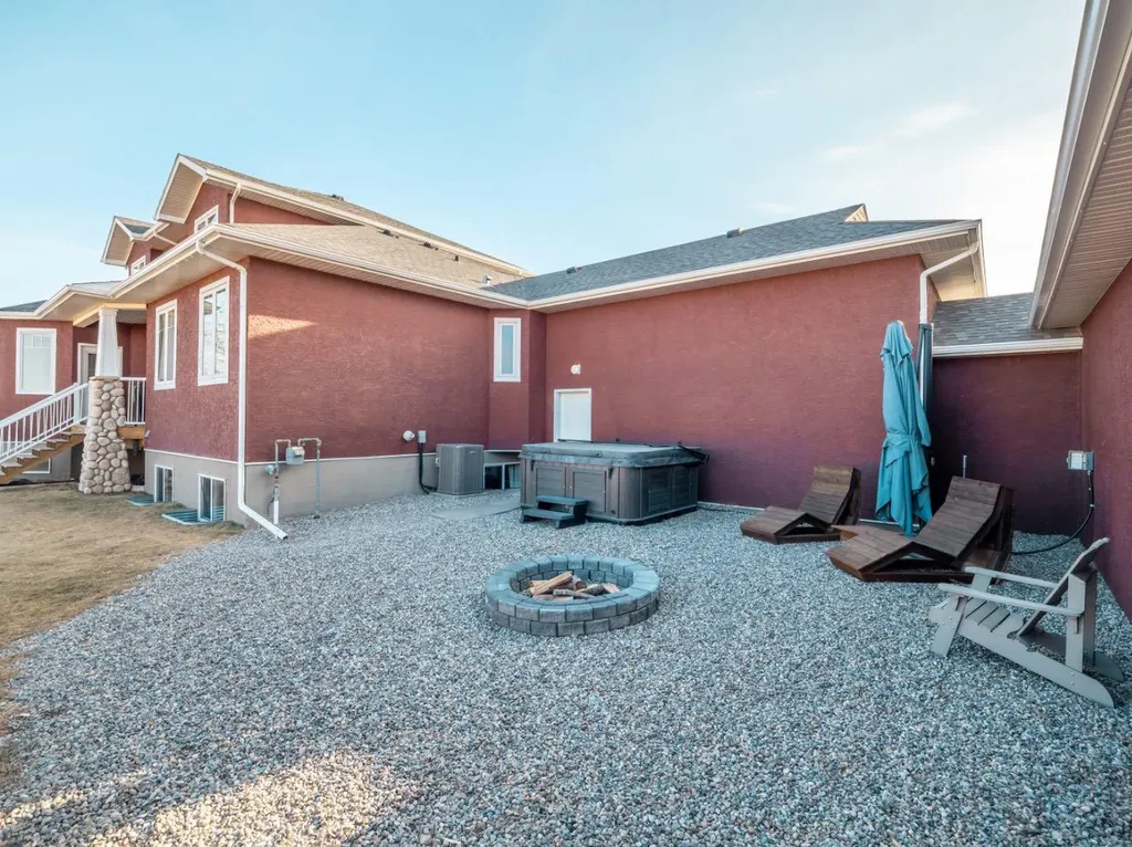 63 Deer Path Meadows Fort Macleod AB T0L 0Z0