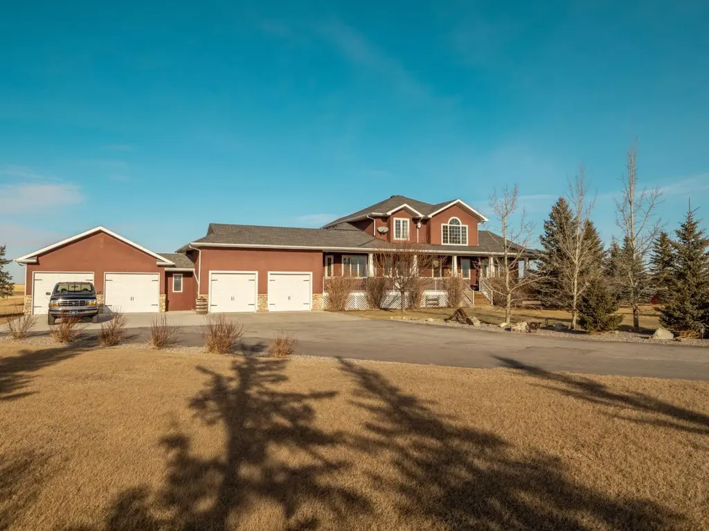 63 Deer Path Meadows Fort Macleod AB T0L 0Z0