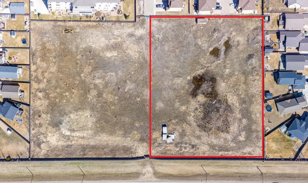 1307 53 Avenue Lloydminster AB T9V 2K8