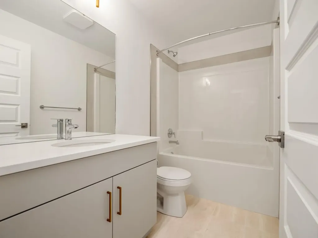 738 Violet Place W Lethbridge AB T1J5V1