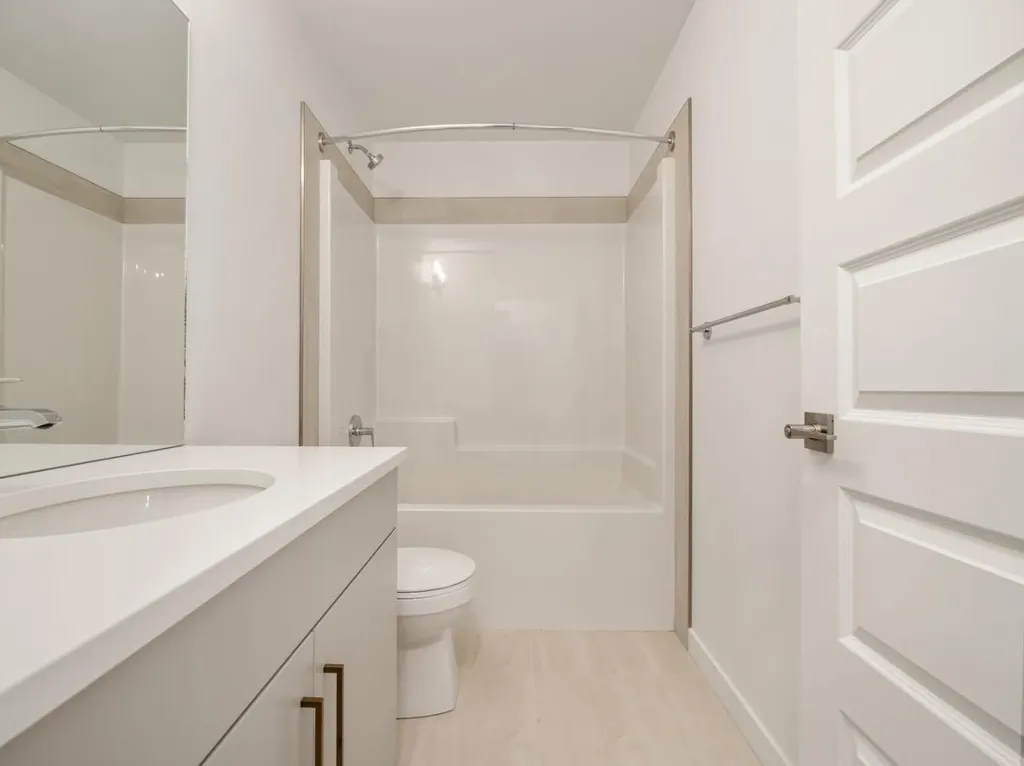 738 Violet Place W Lethbridge AB T1J5V1