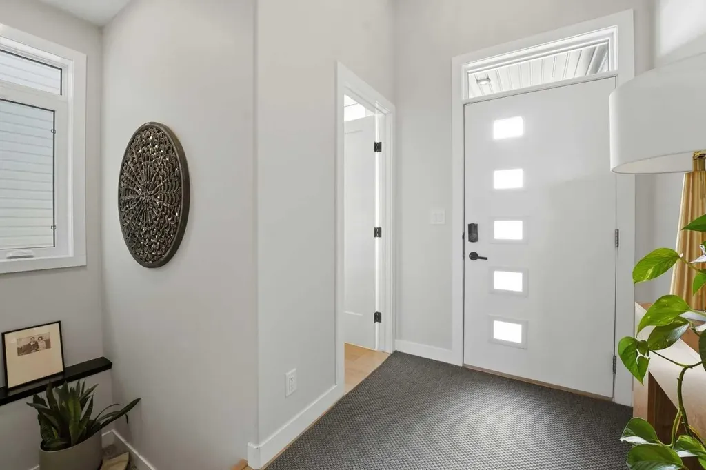 20 Ellington Crescent Red Deer AB T4P 3E2
