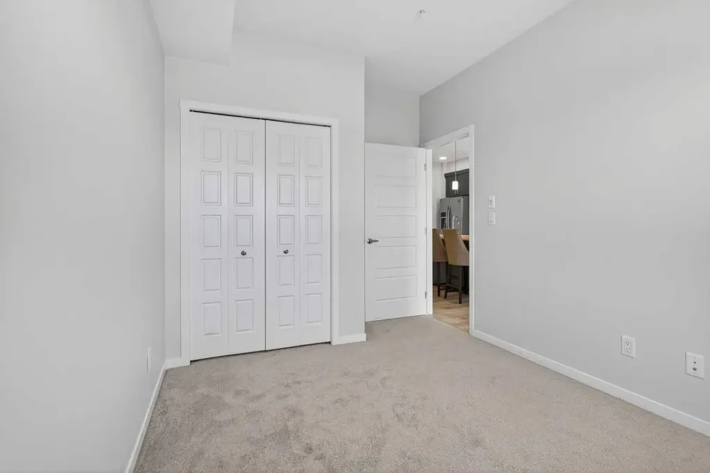 200 Harvest Hills Place NE Calgary AB T2M0C8