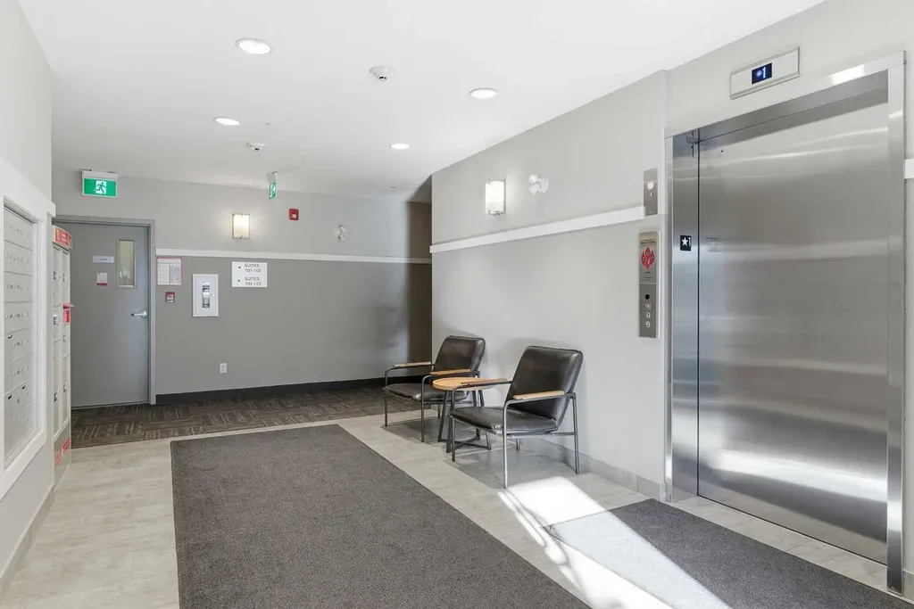 200 Harvest Hills Place NE Calgary AB T2M0C8