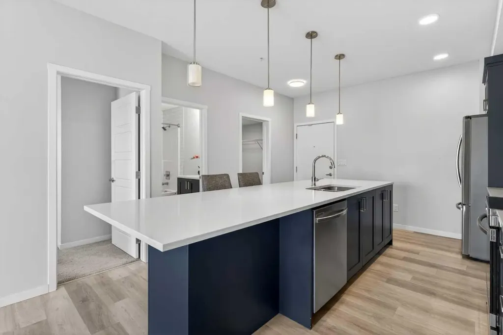 200 Harvest Hills Place NE Calgary AB T2M0C8