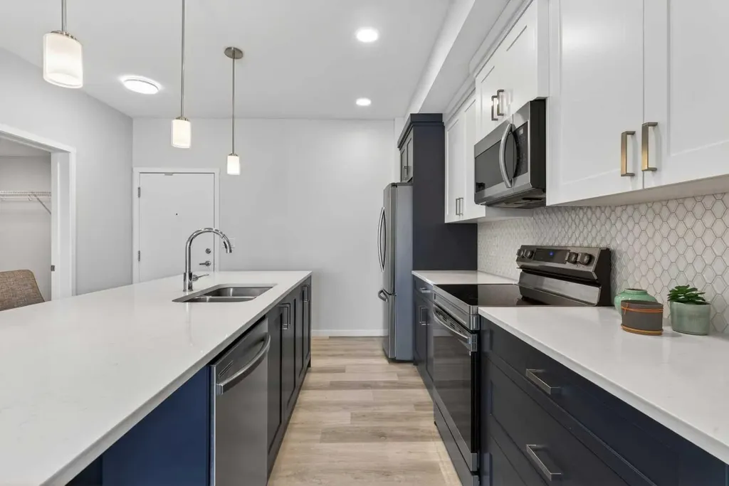 200 Harvest Hills Place NE Calgary AB T2M0C8